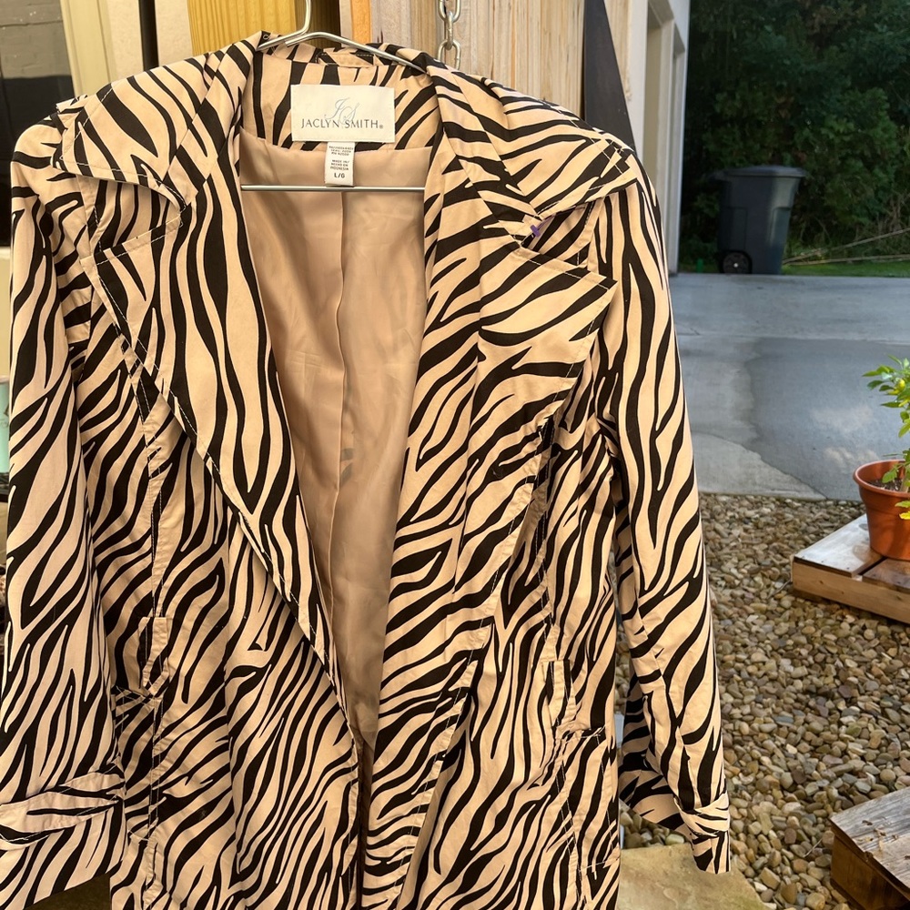 Woman’s Zebra blazer size large